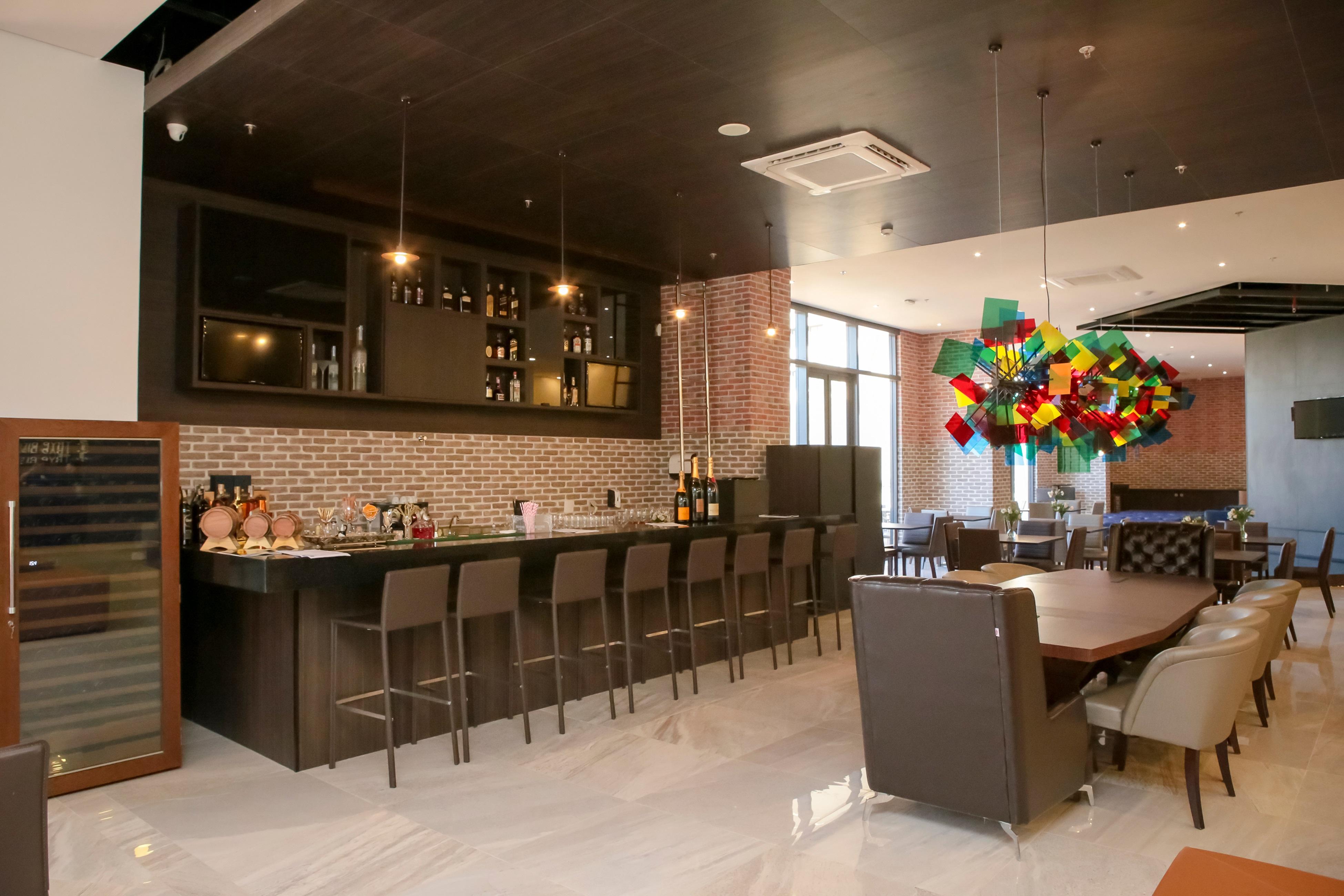 Hotel Tryp By Wyndham 5*