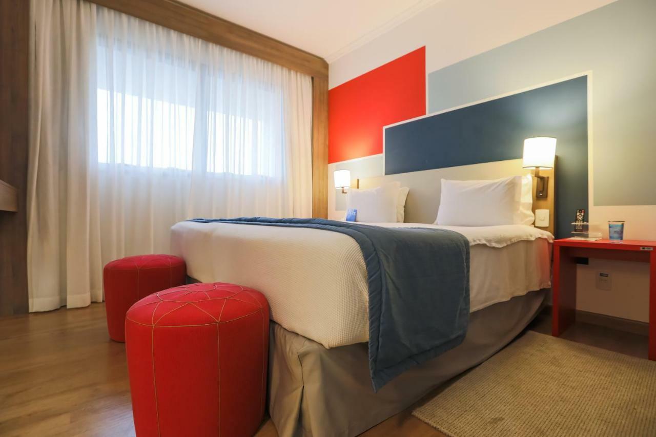 Hotel Tryp By Wyndham 4*